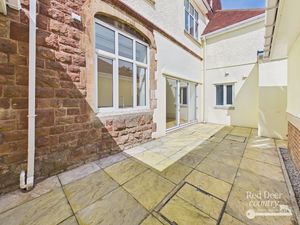 Courtyard- click for photo gallery